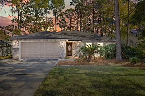 31 Bay Walk Ct Photo 1