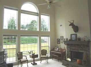 26 Collier Ln, Greer, SC 29650