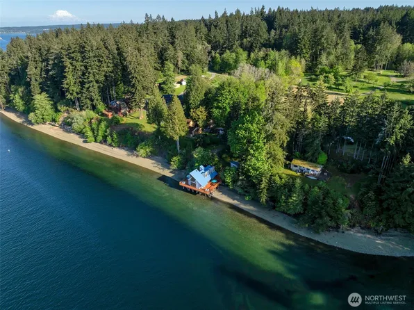 11901 Larson Road, Anderson Island, WA 98303