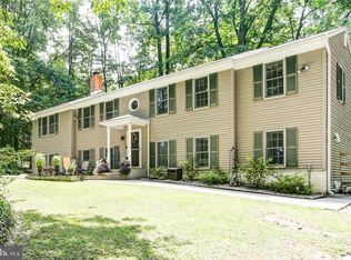 20 Ridge Rd, Etters, PA 17319