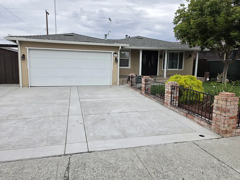 3037 San Juan Ave