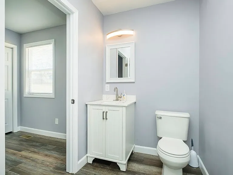 344 S Hamilton Ave — Photo 6