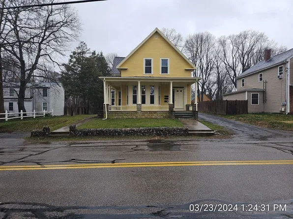 17 North St, Middleboro, MA 02346