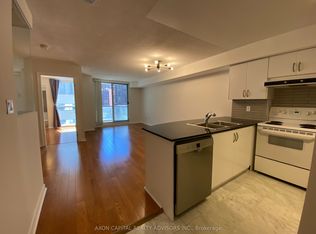 801 Bay St #902, Toronto, ON M5S 1Y9
