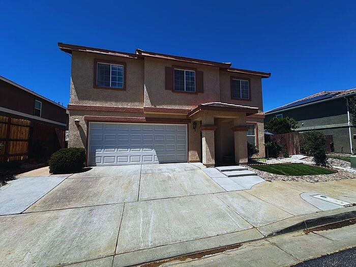 1st image of 125 Latente Dr