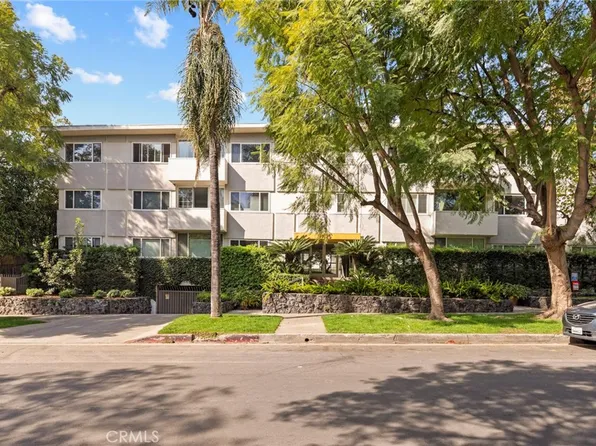 1525 N Hayworth Ave APT 204, Los Angeles, CA 90046