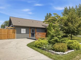 395 Brighton Rd, Tecumseh, ON N8N2L2