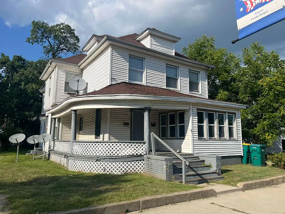536 W Mishawaka Ave