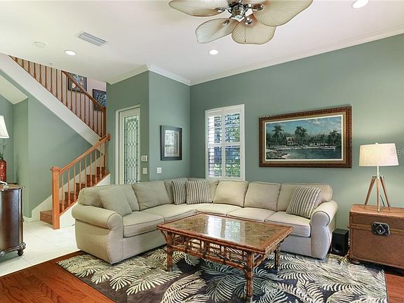 5th image of 3605 Square West Ln