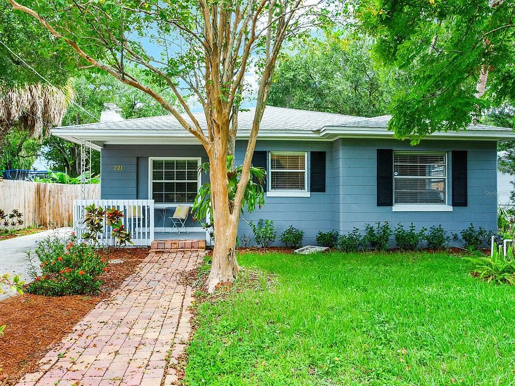 2 bed, 1.0 bath, 1154 sqft, $3,250 — Photo 1