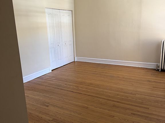 3rd image of 2355 N Kenneth Ave APT 1