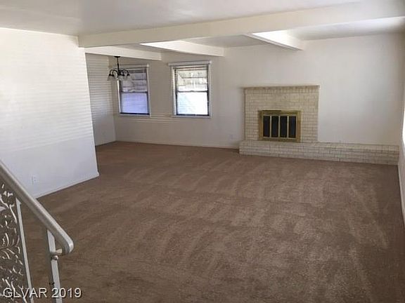 5th image of 1732 Howard Ave