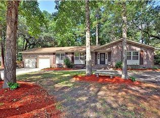 17 Francesca Ave, Hanahan, SC 29410