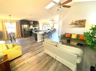 205 Crestwood Pass, Davenport, FL 33897
