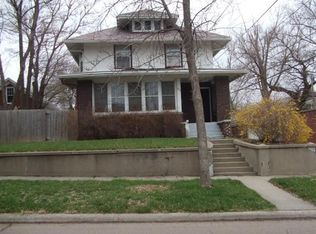 611 22nd St, Sioux City, IA 51104