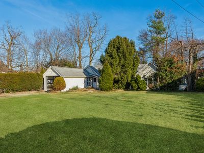 21 Highland Ave, Glenwood Landing, NY, 11547