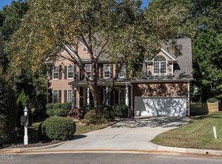 105 Erlwood Ct, Apex, NC 27502