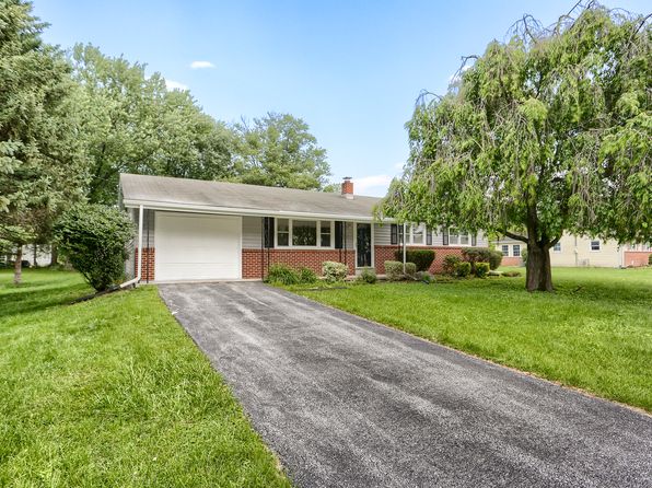 426 Linden St