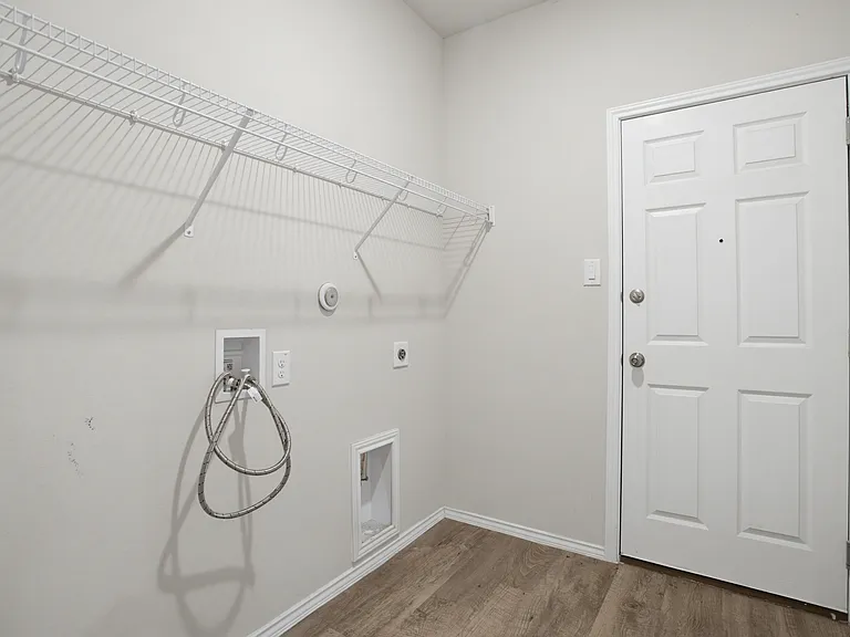 7416 Elm Trail Dr — Photo 18