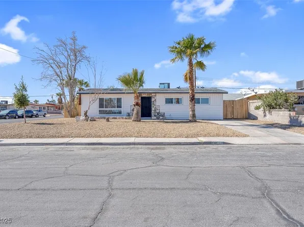 4825 Randall Dr, Las Vegas, NV 89122