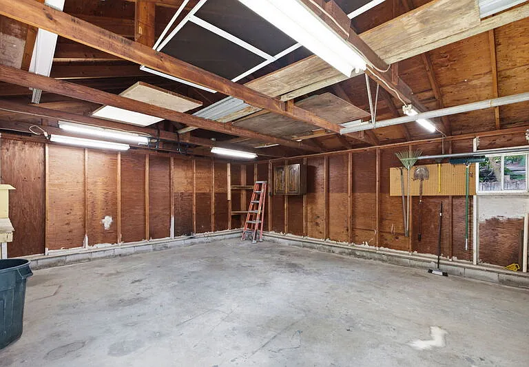 5545 Aragon Dr — Photo 28