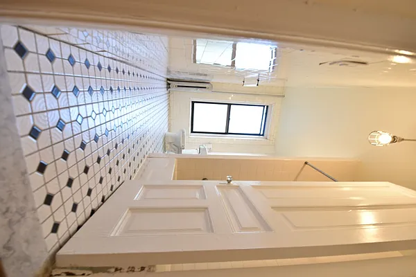 Rented by (Legacy) NY Quality Living Uptown | media 11