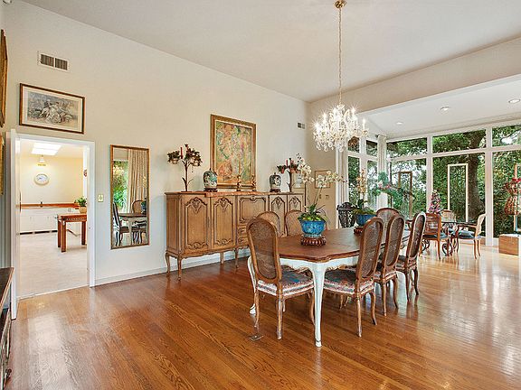 3rd image of 123 Bella Vista Dr