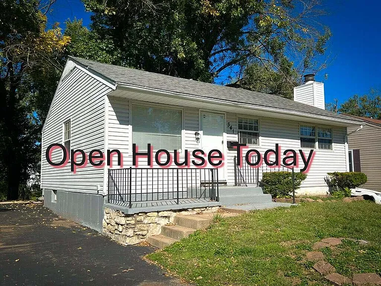 341 Caithness Rd — Photo 8