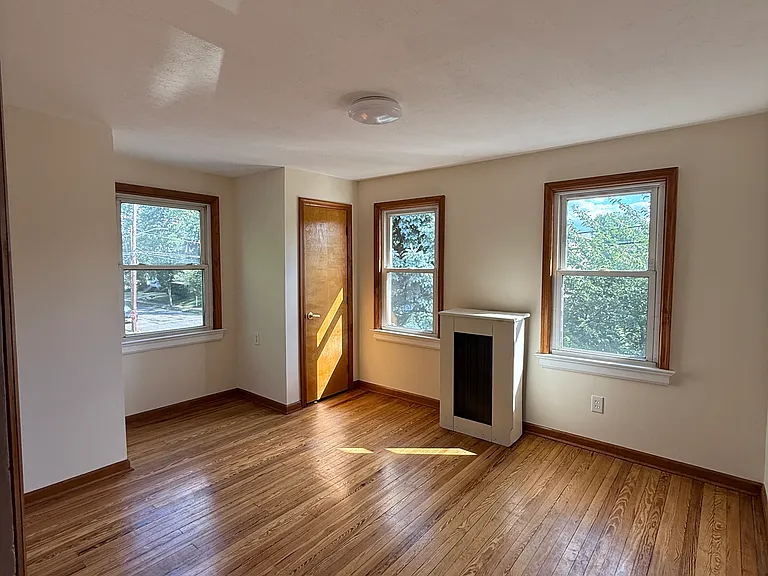 64 Davis Ave #2 — Photo 7