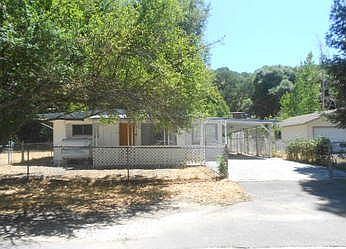 2nd image of 3472 Country Club Dr
