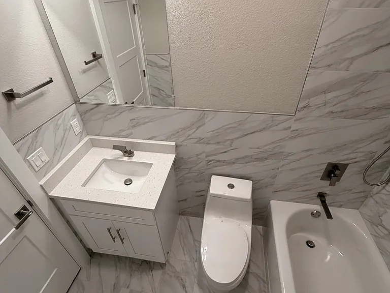 10 Lyons Pl #A — Photo 13