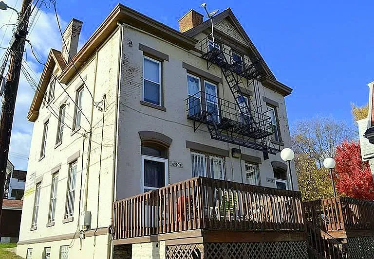 2703 Euclid Ave #3 — Photo 2