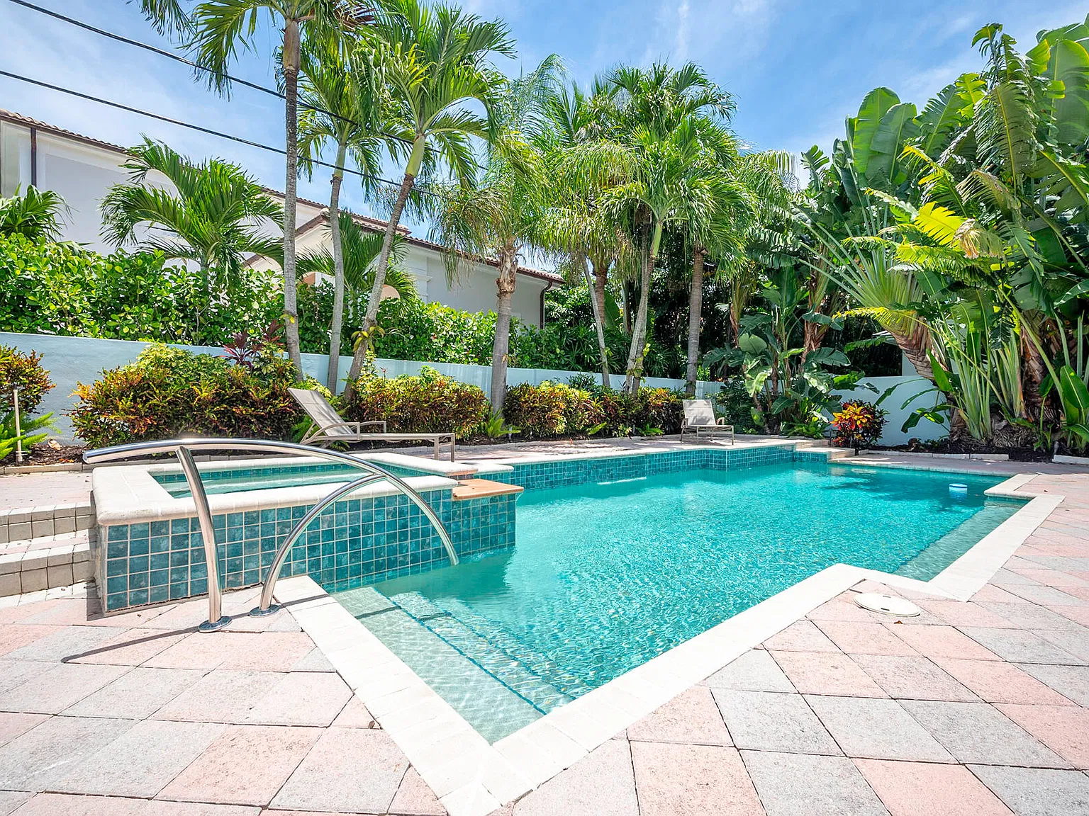 4 bed, 3.5 bath, 2508 sqft, $16,000 — Photo 4