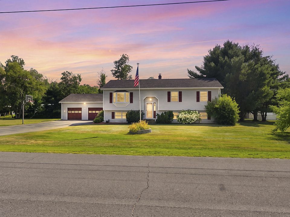 1st image of 23 Robin Court