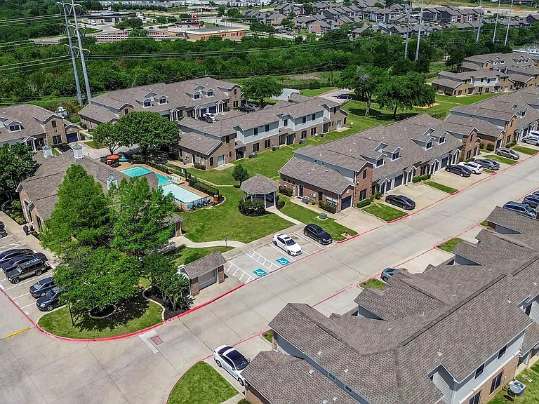 Prairie Estates — Photo 13
