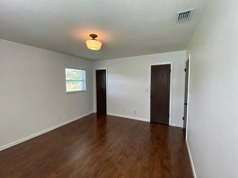 Main Bedroom, Ensuite Bathroom and Walk-in Closet View