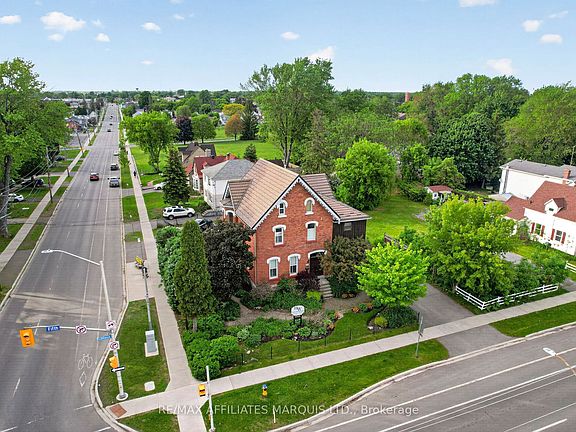 2nd image of 105 5th St E