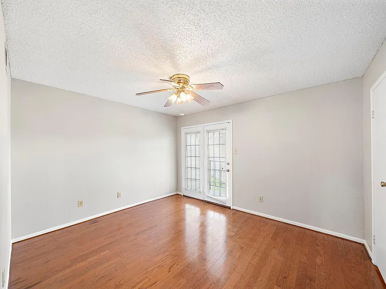 7402 Alabonson Rd #506 — Photo 9