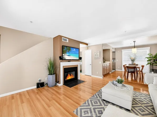 5342 Bishop St, Cypress, CA 90630