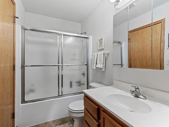 3rd image of 4523 Three Rivers Dr