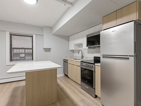4th image of 6007 N Kenmore Ave APT 103