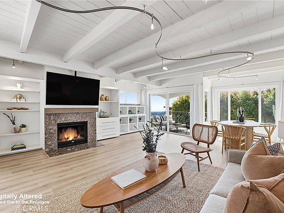3rd image of 885 Tia Juana St