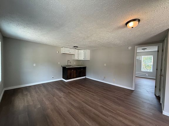 3rd image of 2312 Reservoir Rd #4