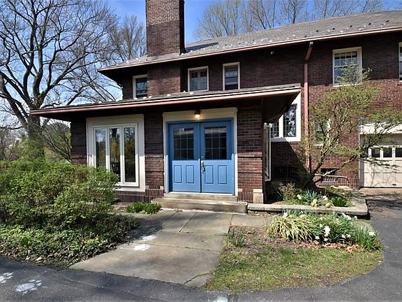 2nd image of 14807 Shaker Blvd