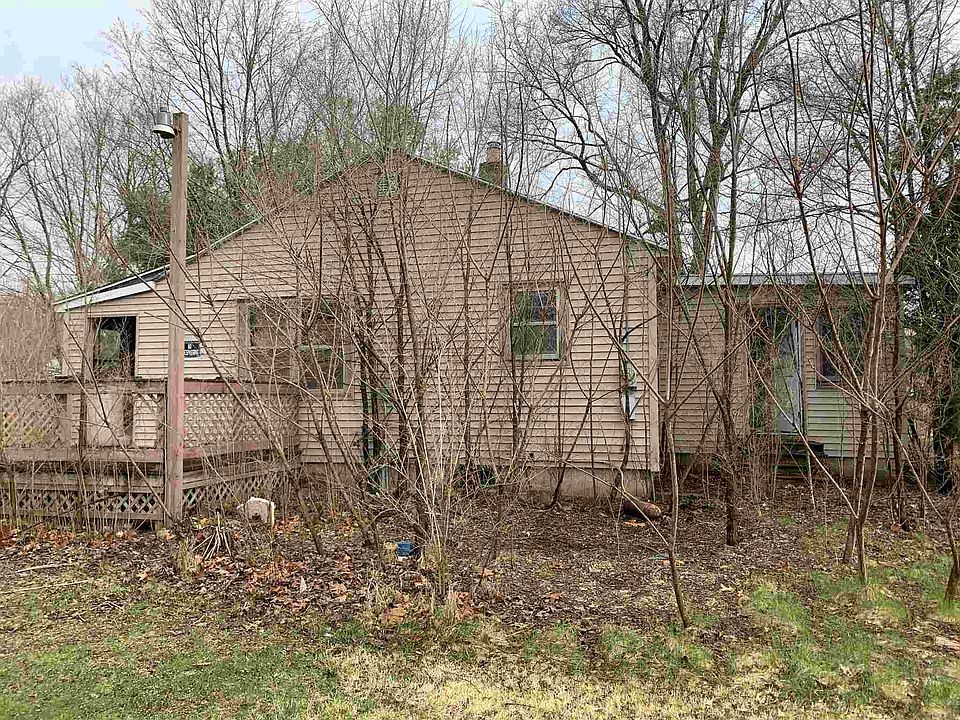 2nd image of 52150 Forestbrook Ave