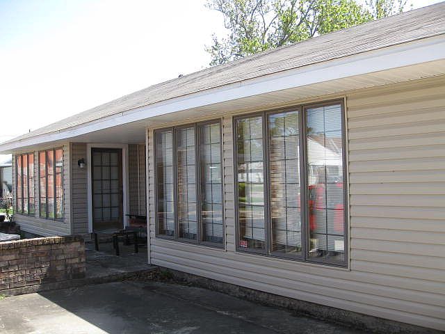 1st image of 403 Marmande St