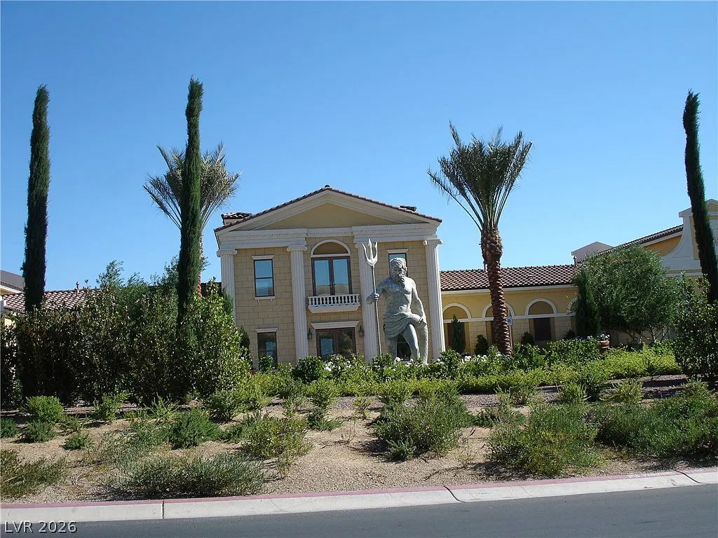 2 bed, 2.0 bath, 1265 sqft, $2,650 — Photo 1