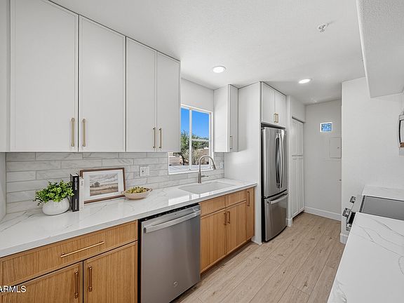 2nd image of 11333 N 92ND Street #2063