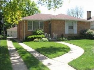 10739 Dorchester St, Westchester, IL 60154