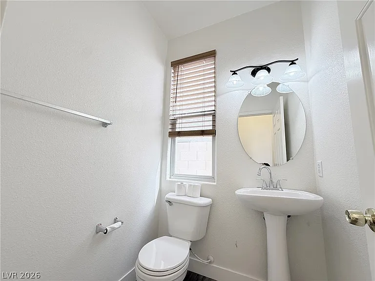 8034 Arcadian Ln — Photo 18